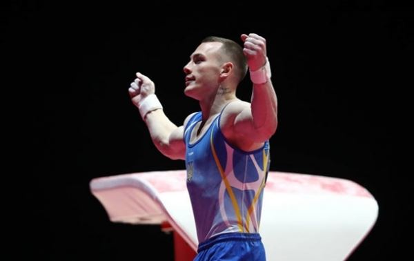 Радивилов завоевал бронзу чемпионата мира в опорном прыжке